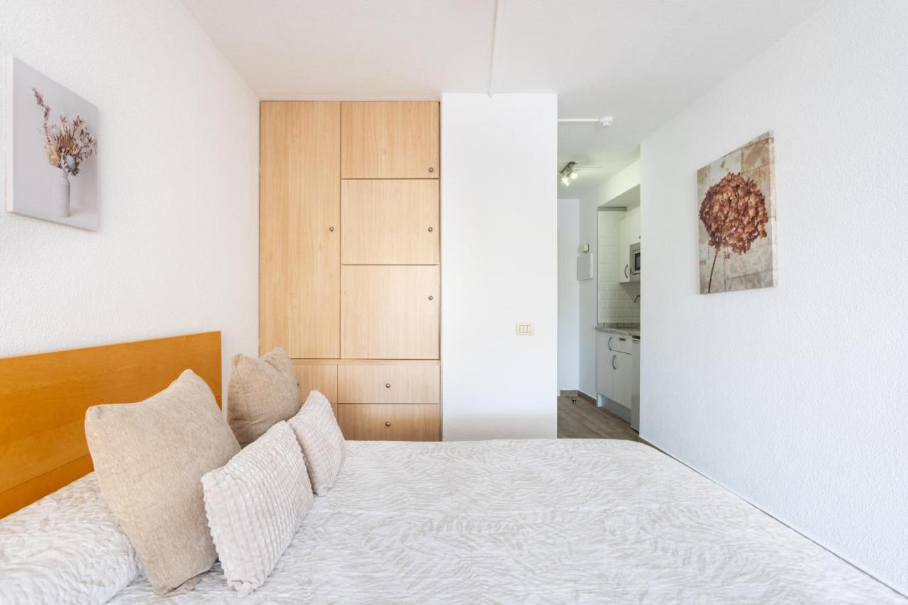 Home2Book Comfy Studio Los Cristianos Лос Кристианос Экстерьер фото