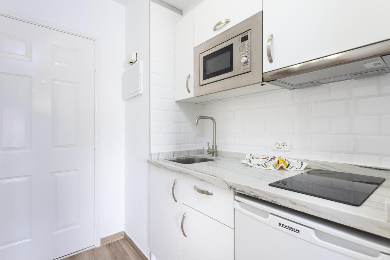 Home2Book Comfy Studio Los Cristianos Лос Кристианос Экстерьер фото